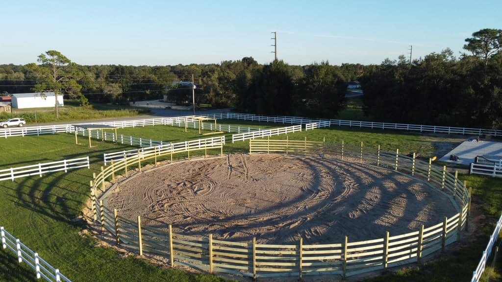 horse-arena